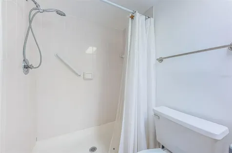 2587 Countryside Boulevard Clearwater FL 33761