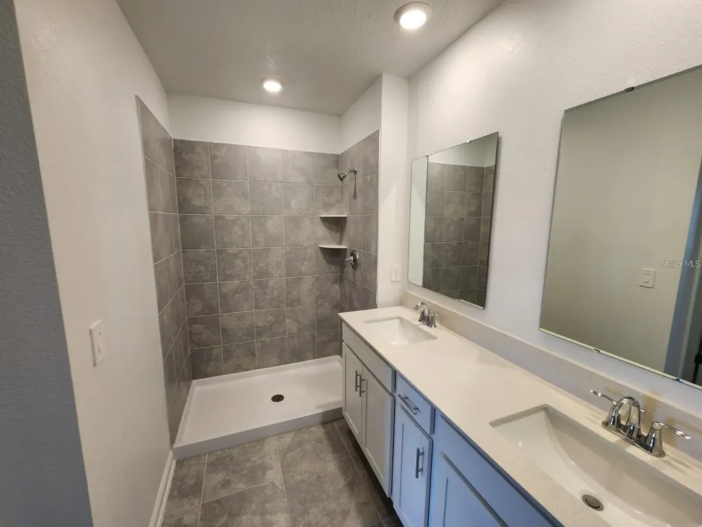 2713 Runners Circle Clermont FL 34714