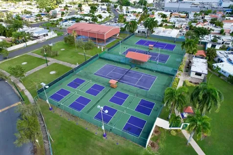 #124 Villas De Golf Oeste Dorado PR 00646