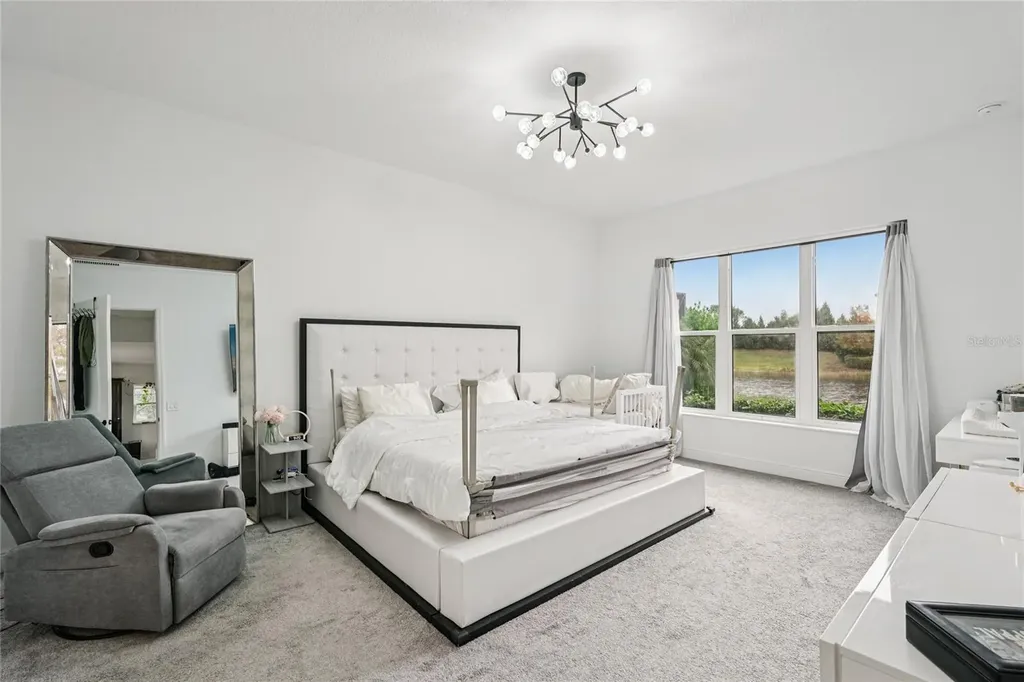 8294 Grande Shores Drive Sarasota FL 34240