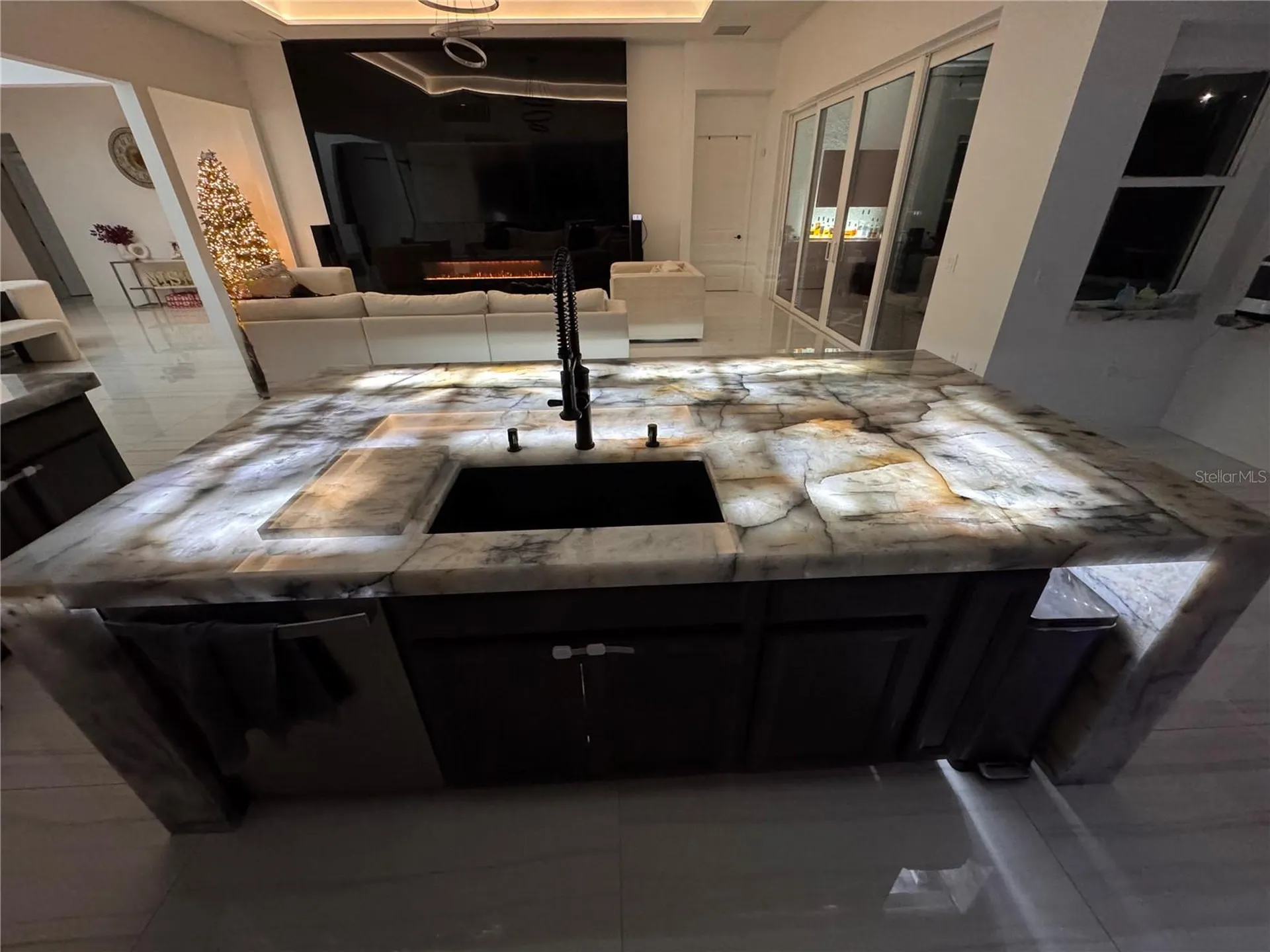 8294 Grande Shores Drive Sarasota FL 34240