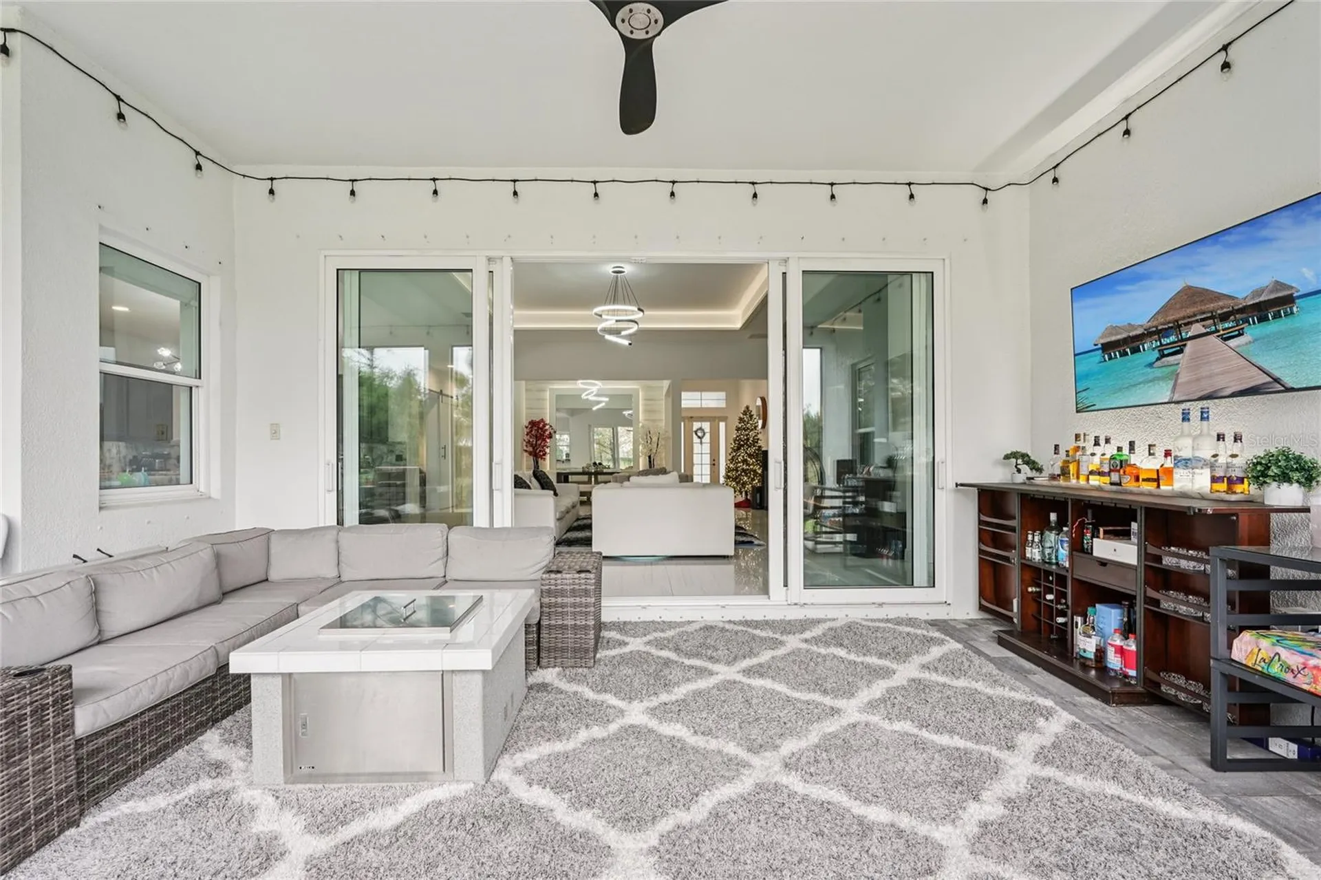 8294 Grande Shores Drive Sarasota FL 34240