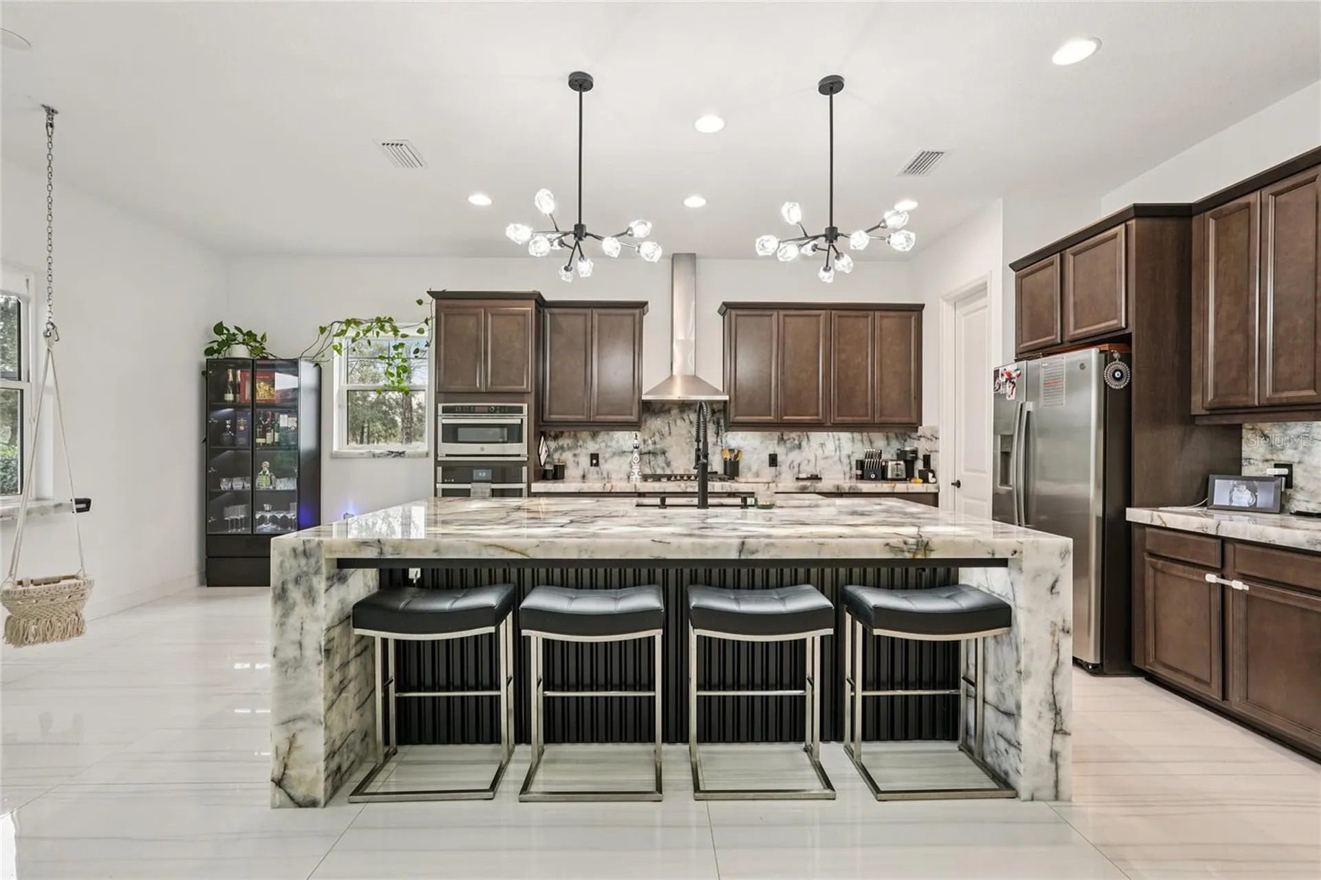 8294 Grande Shores Drive Sarasota FL 34240