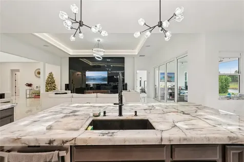 8294 Grande Shores Drive Sarasota FL 34240
