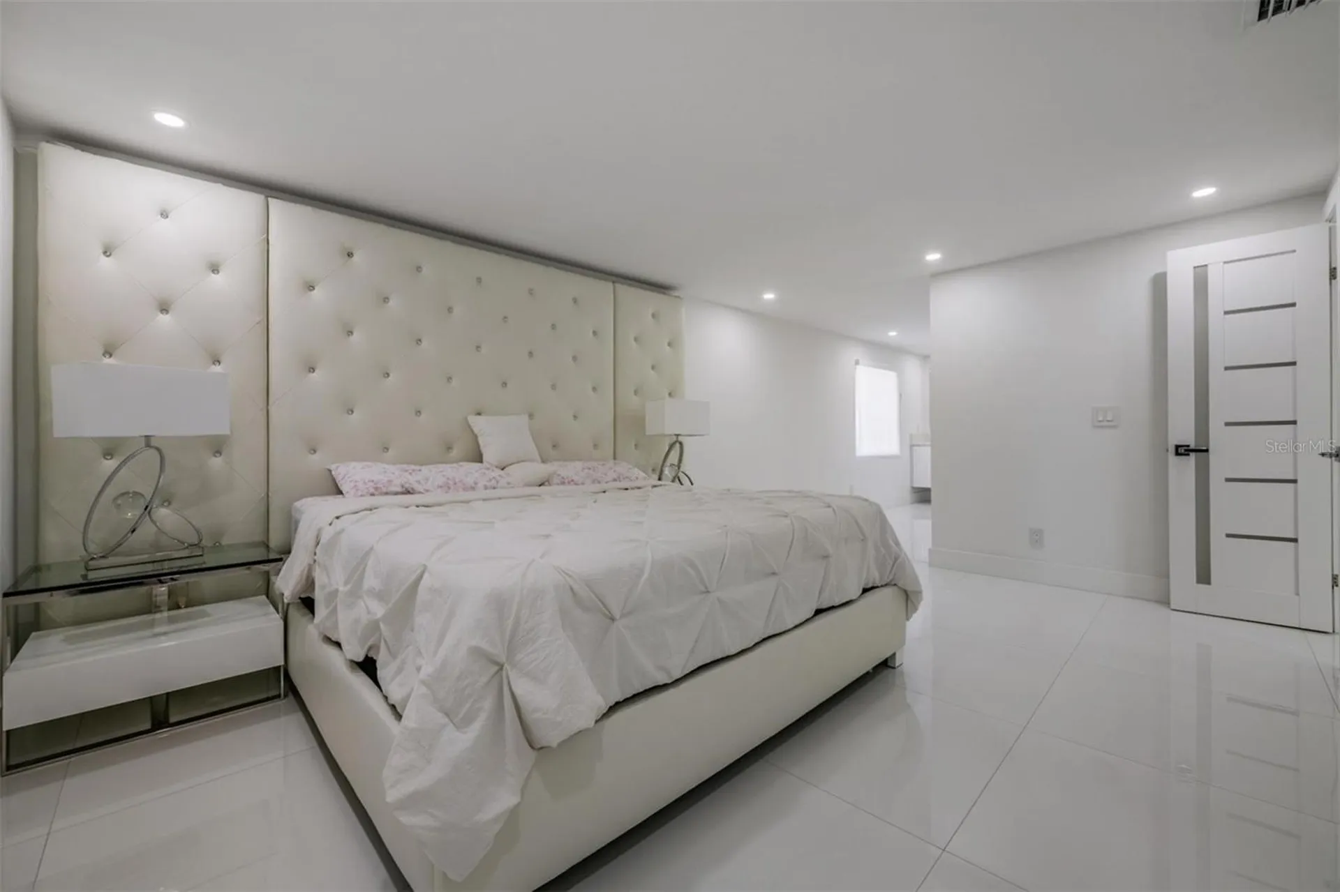 16107 Pebblebrook Drive Tampa FL 33624