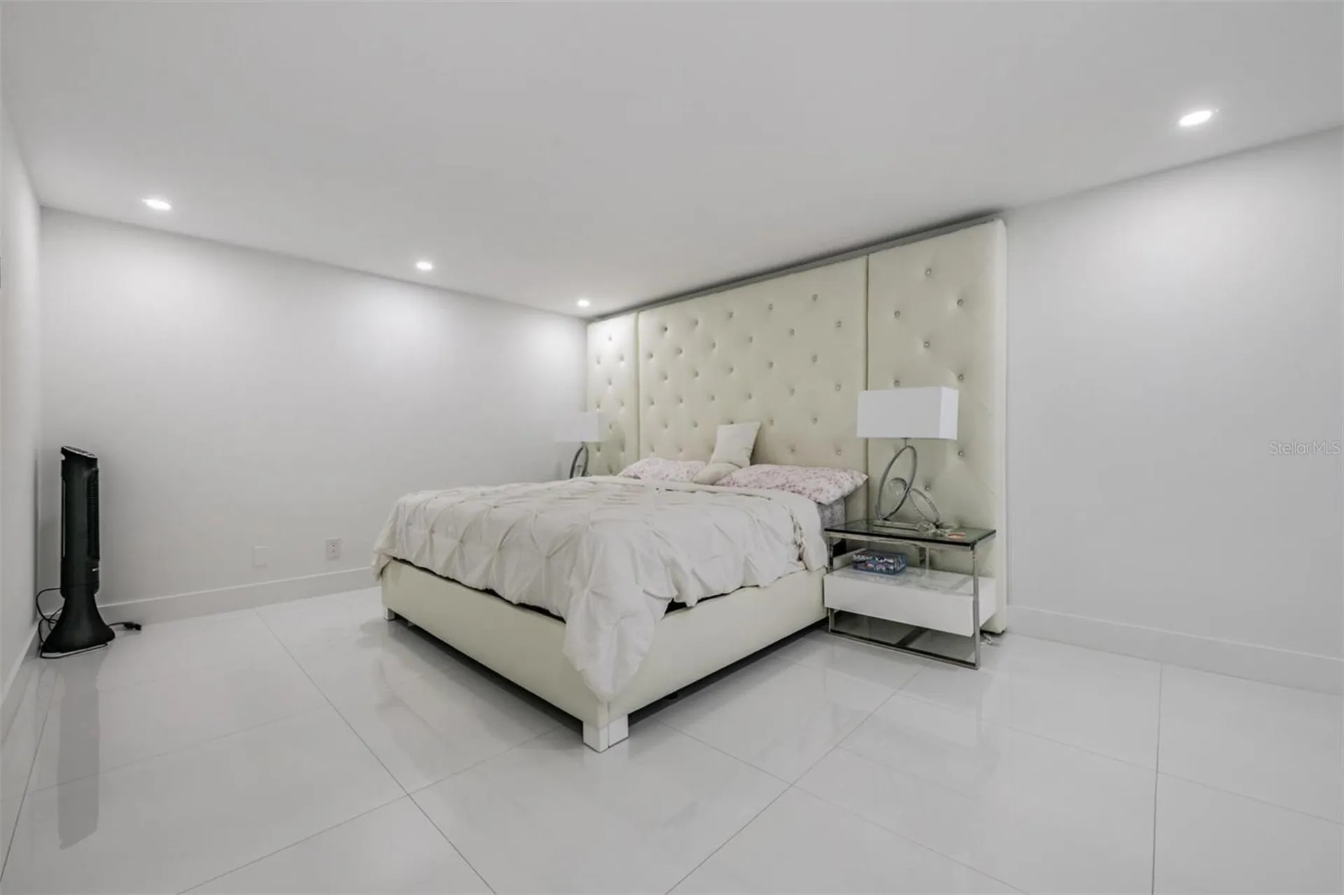 16107 Pebblebrook Drive Tampa FL 33624
