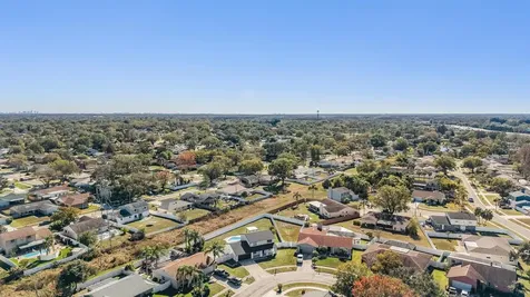 16107 Pebblebrook Drive Tampa FL 33624
