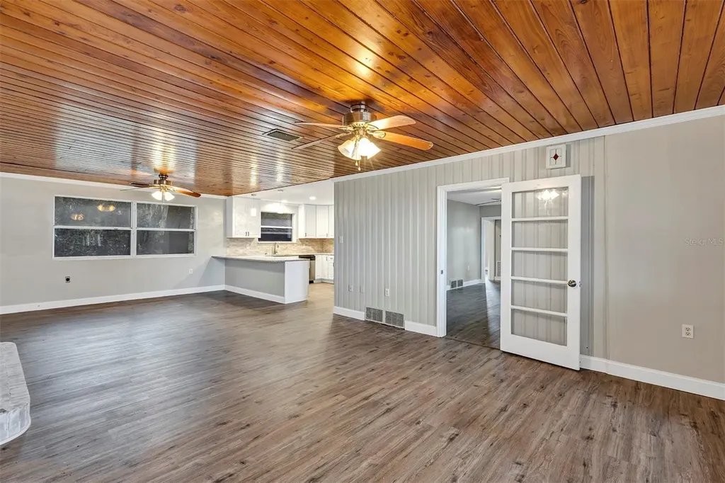 157 State Road 20 Palatka FL 32177