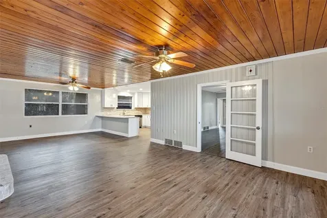 157 State Road 20 Palatka FL 32177