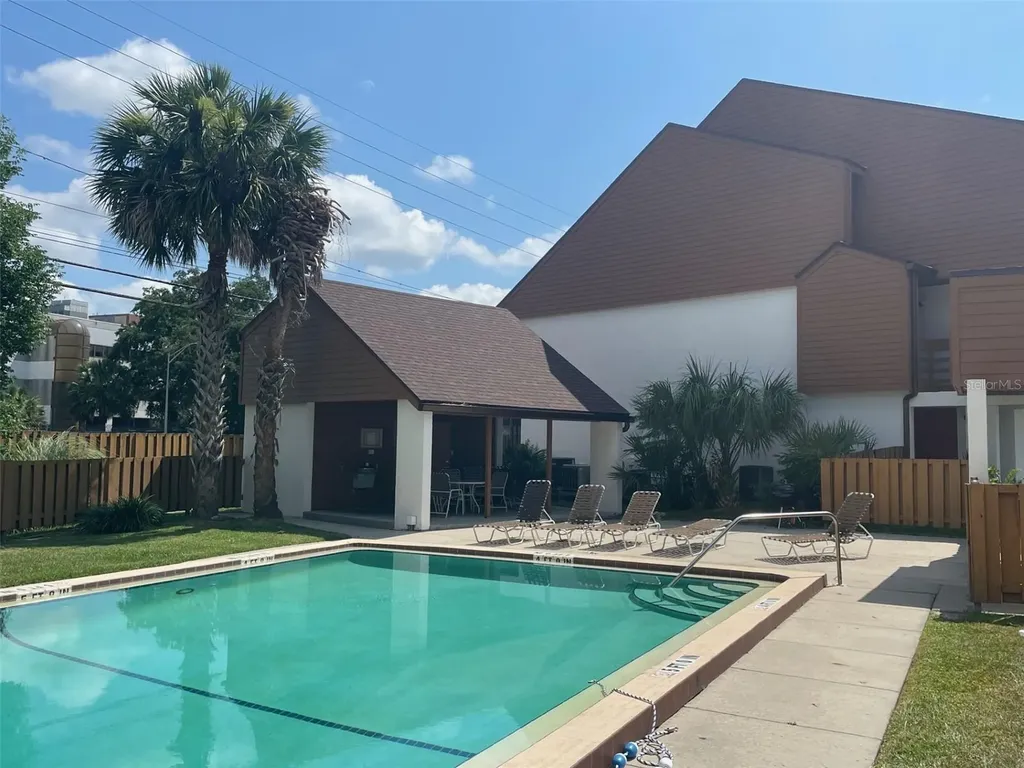 1638 SW 16th Street Gainesville FL 32608
