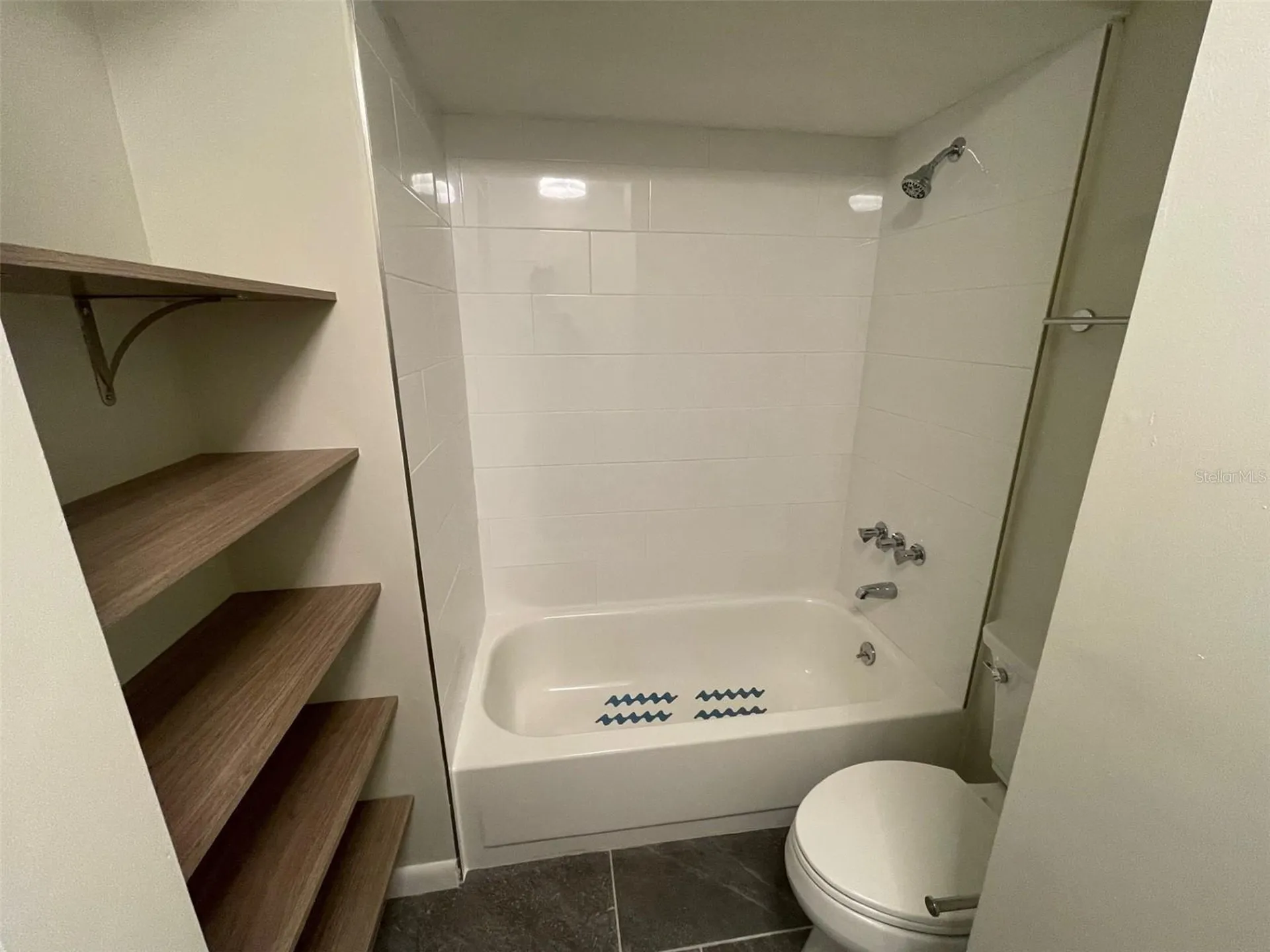 1638 SW 16th Street Gainesville FL 32608