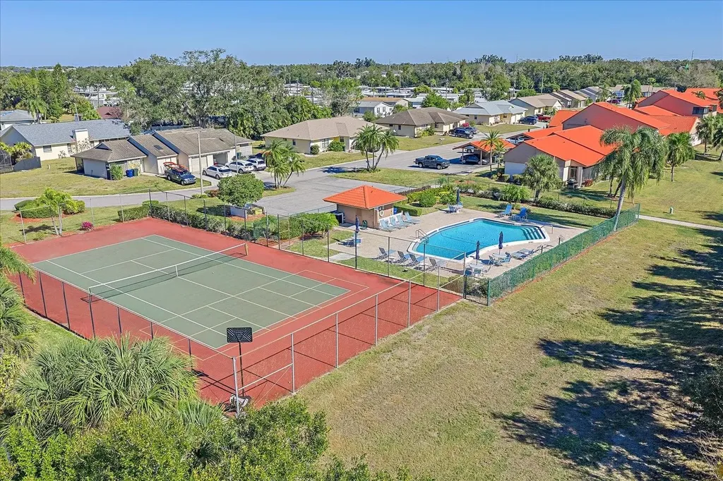 6650 Draw Lane Sarasota FL 34238