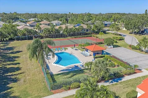 6650 Draw Lane Sarasota FL 34238