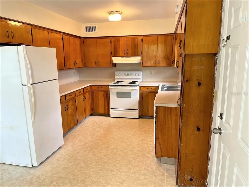 310 E Poinsettia Street Lakeland FL 33803
