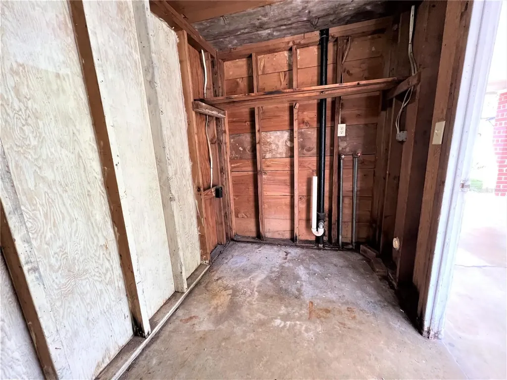 310 E Poinsettia Street Lakeland FL 33803