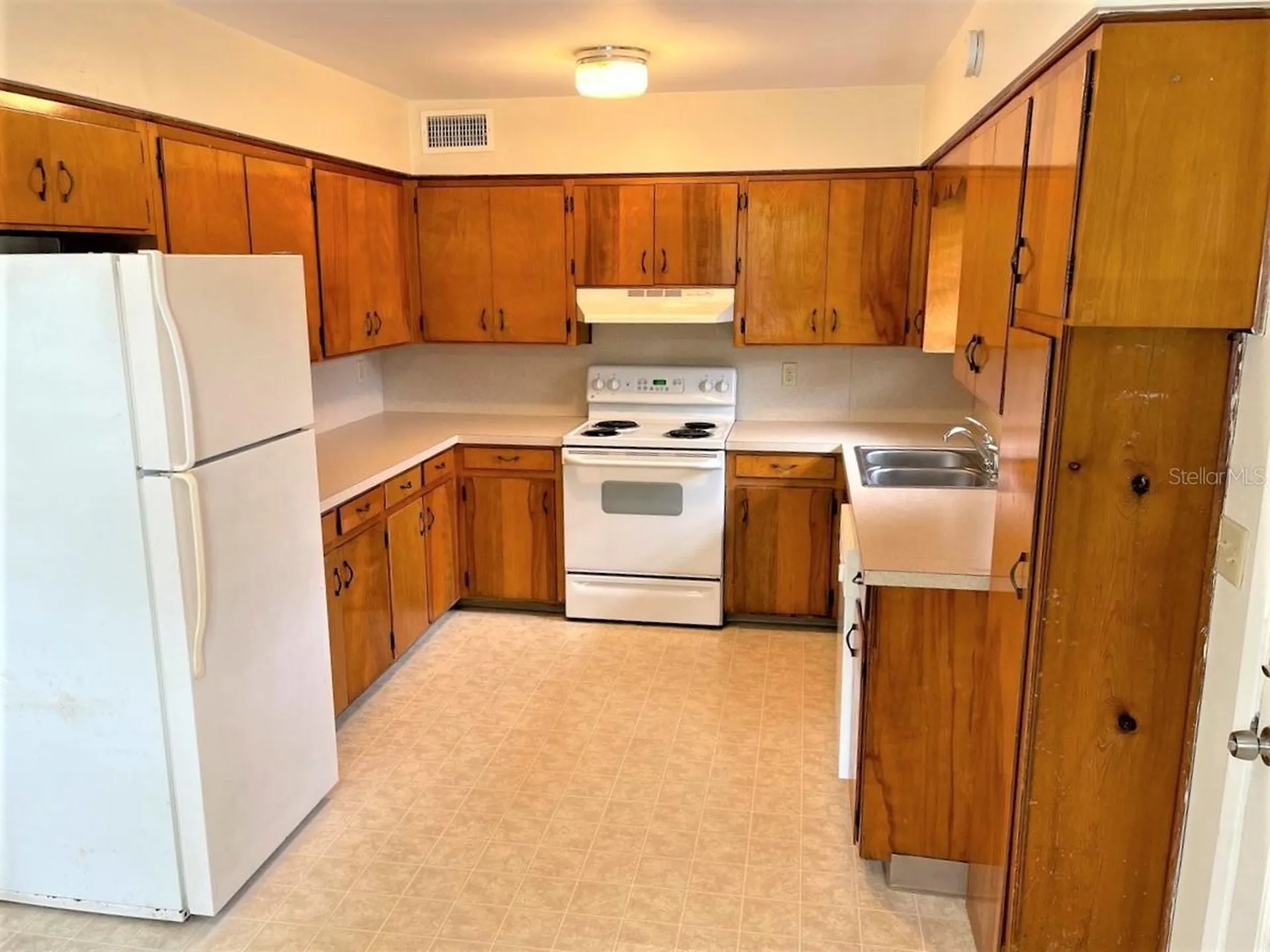 310 E Poinsettia Street Lakeland FL 33803