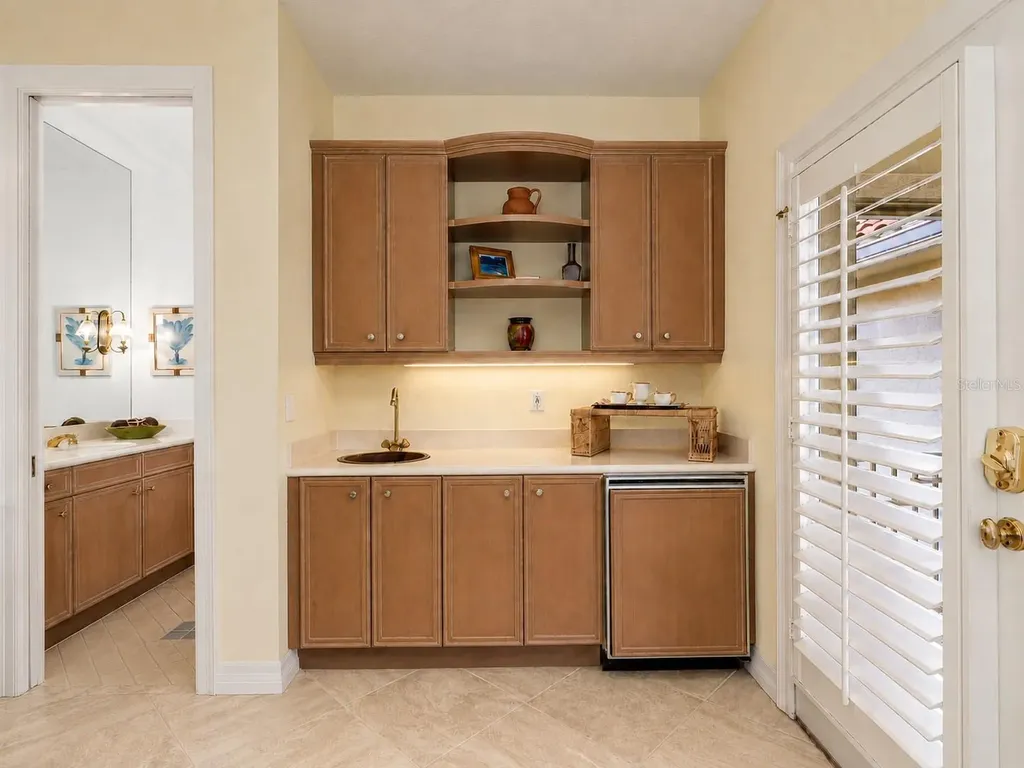 6320 Burnham Road Naples FL 34119