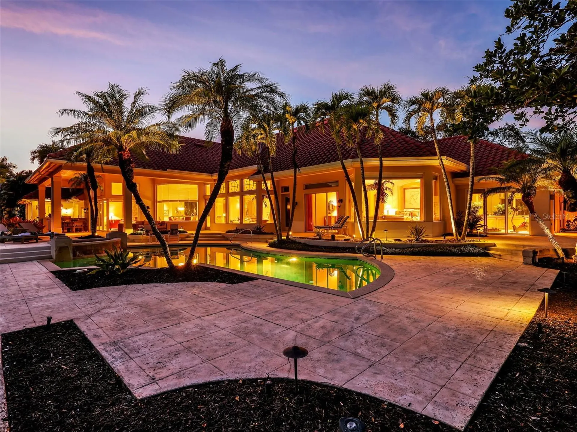 6320 Burnham Road Naples FL 34119