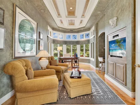 6320 Burnham Road Naples FL 34119