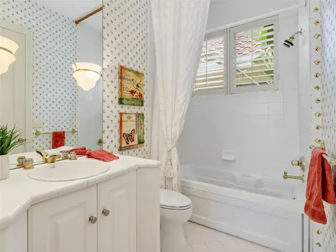 6320 Burnham Road Naples FL 34119