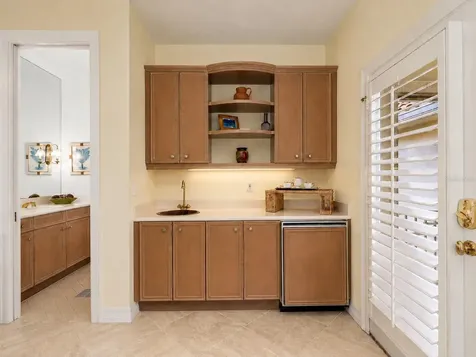 6320 Burnham Road Naples FL 34119