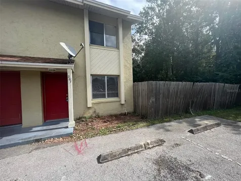 207 S Moss Road Winter Springs FL 32708