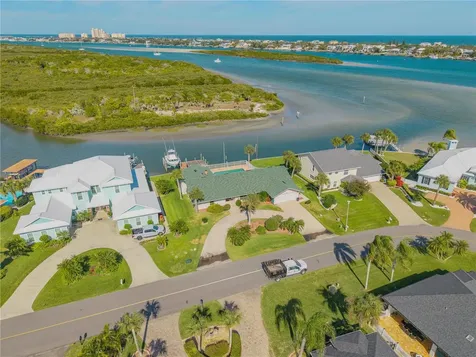 422 Quay Assisi New Smyrna Beach FL 32169