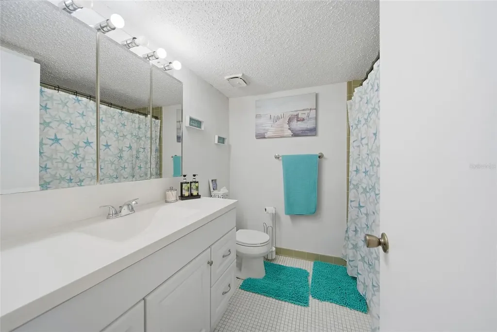 3585 41st Terrace S St Petersburg FL 33711