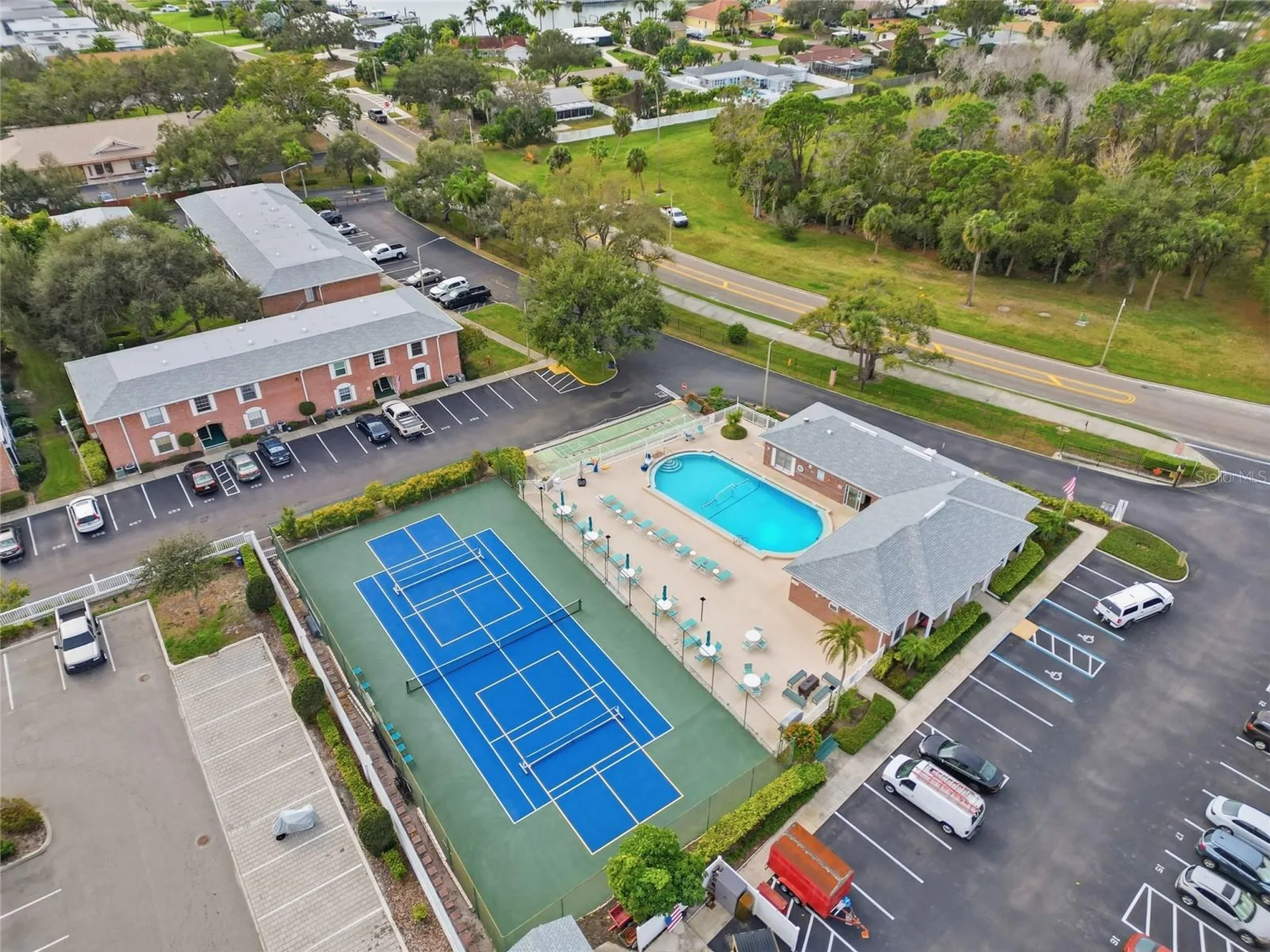 3585 41st Terrace S St Petersburg FL 33711