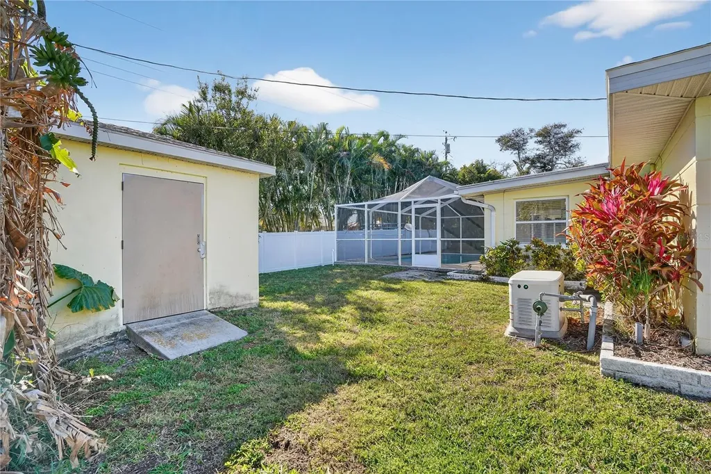 2962 8th Avenue SW Largo FL 33770