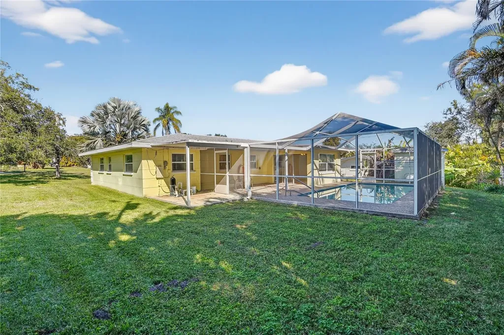 2962 8th Avenue SW Largo FL 33770