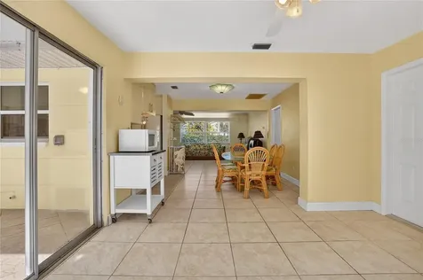 2962 8th Avenue SW Largo FL 33770