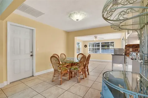 2962 8th Avenue SW Largo FL 33770