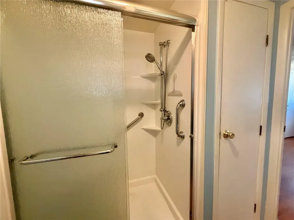 104 Dogwood Trail Leesburg FL 34748