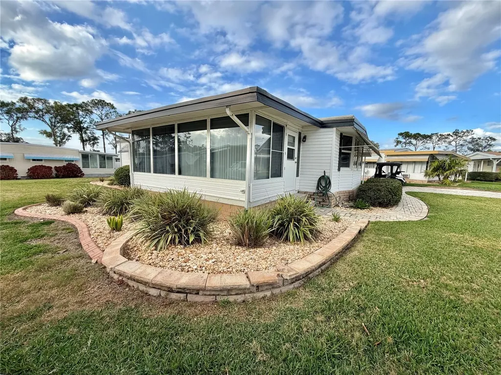 104 Dogwood Trail Leesburg FL 34748