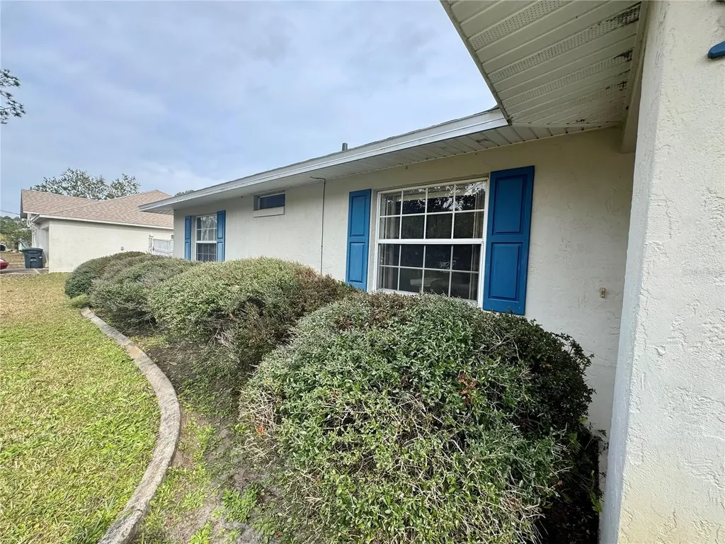 13 Zinnia Court Palm Coast FL 32164