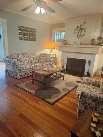 1127 S Lakeshore Boulevard Lake Wales FL 33853