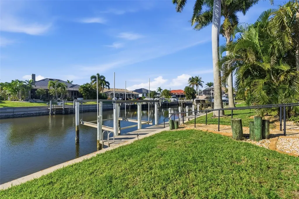 521 Eleuthera Drive Punta Gorda FL 33950