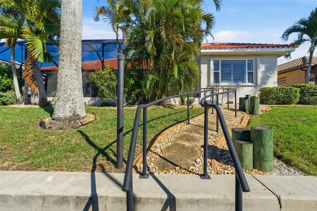 521 Eleuthera Drive Punta Gorda FL 33950
