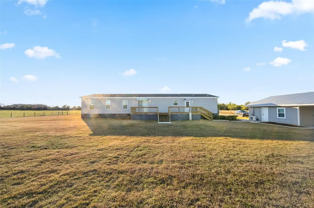 3789 NW 202nd Street Newberry FL 32669