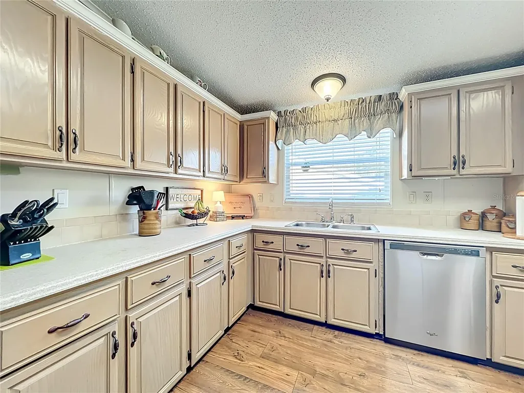 5034 El Destino Drive Leesburg FL 34748