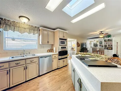 5034 El Destino Drive Leesburg FL 34748