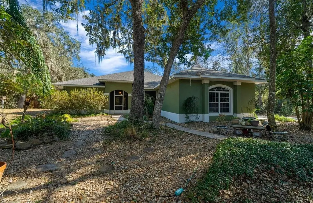 16731 SE 181st Terrace Weirsdale FL 32195