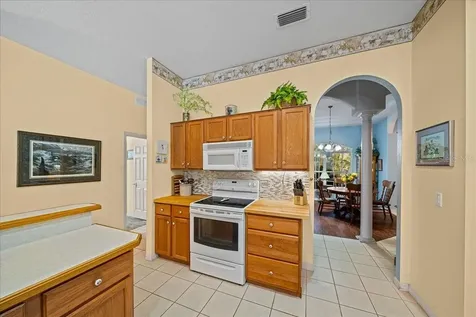 16731 SE 181st Terrace Weirsdale FL 32195