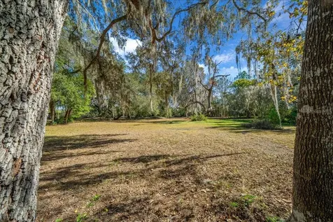 16731 SE 181st Terrace Weirsdale FL 32195