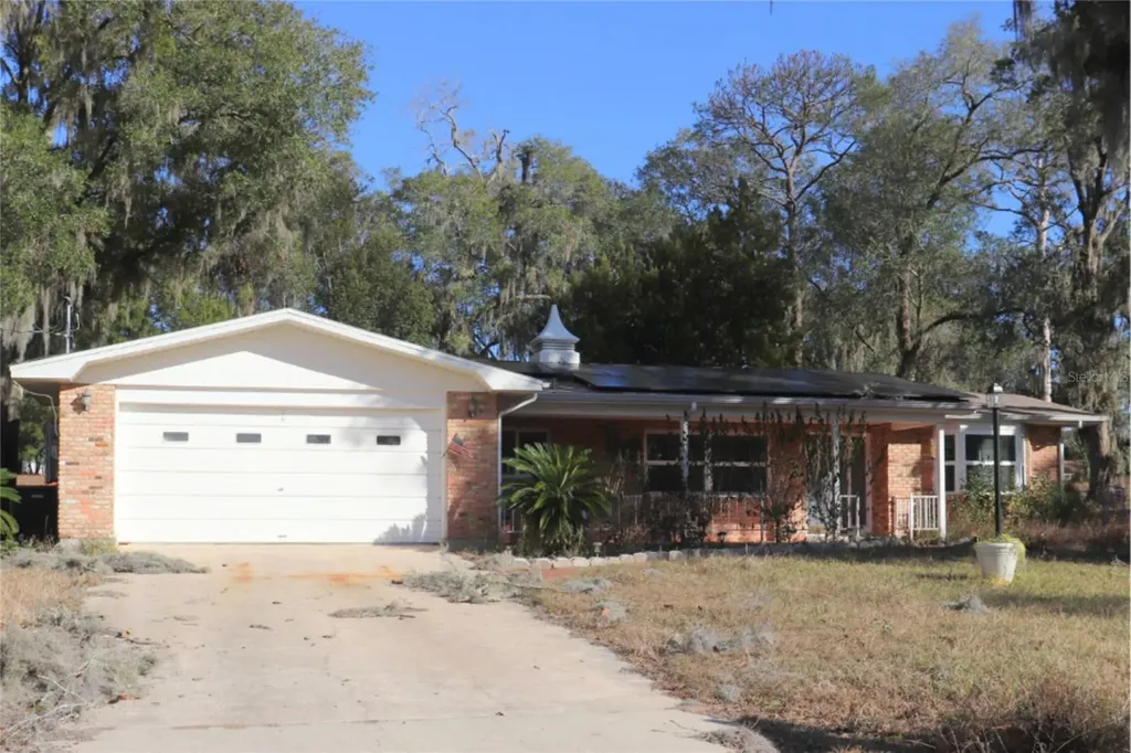 401 S Pine Avenue Inverness FL 34452