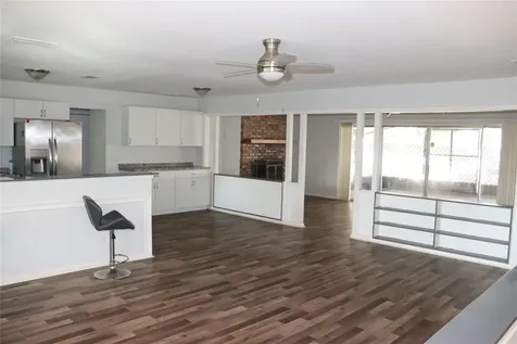 401 S Pine Avenue Inverness FL 34452