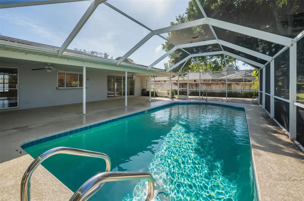 4 Hibiscus Road Belleair FL 33756