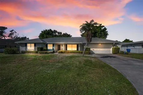 4 Hibiscus Road Belleair FL 33756