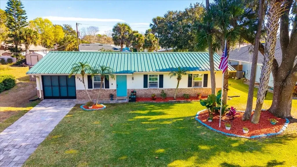 2509 Tamarind Edgewater FL 32141